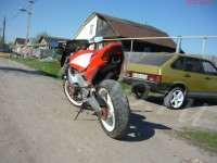 81fcc6e8.jpg