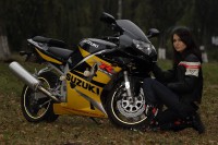 nessa_moto_shoot_2006_002_filtered.jpg
