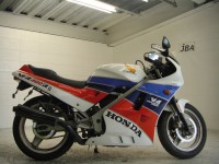 vfr400r4791.jpg